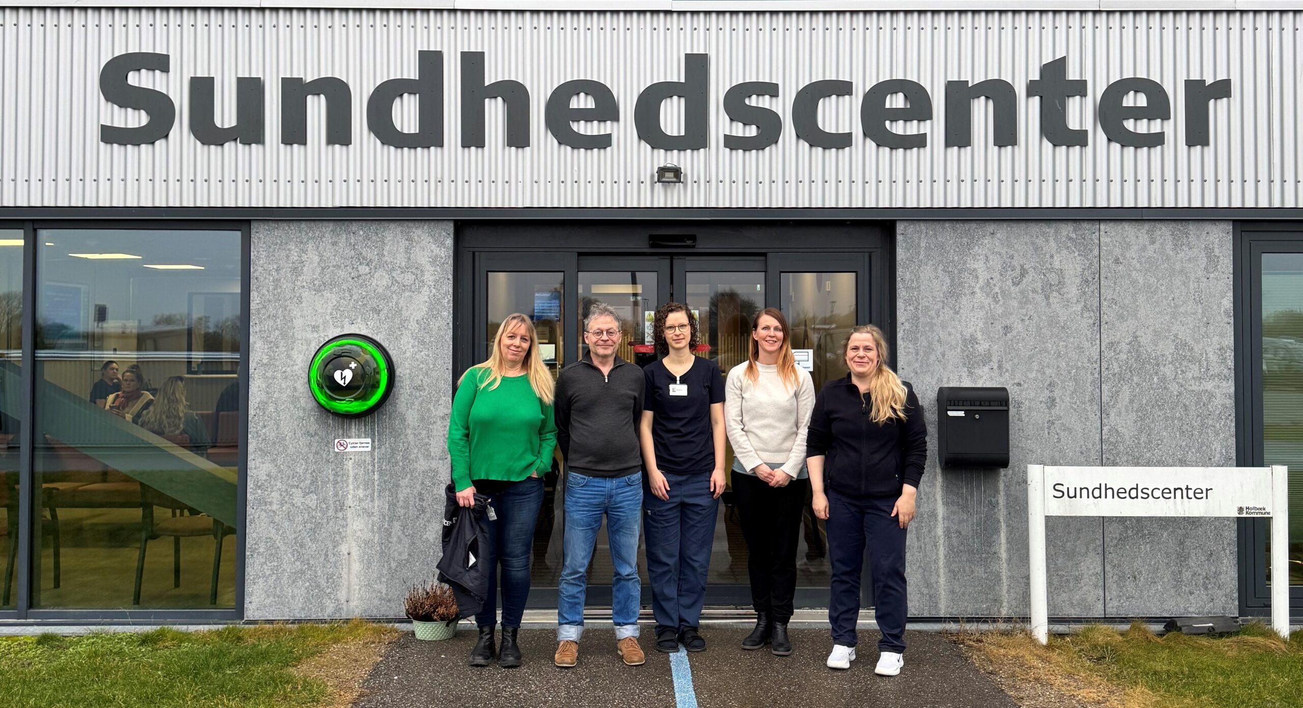 Sundhedscenter i Holbæk Kommune. Her er fysioterapeut, kræftkoordinator, diætist, ergoterapeut og sygeplejerske - et udsnit af dem der arbejder med palliative rehabilitering.